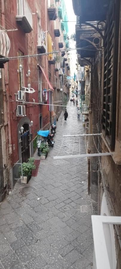 Civico 18 Suite Napels Buitenkant foto